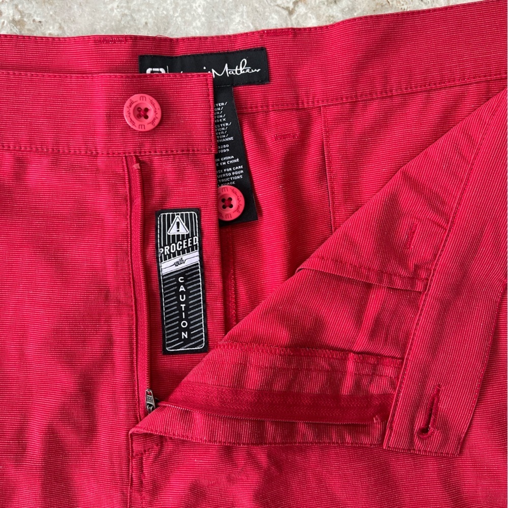 Travis Mathew Beck 10" Men's Performance Golf Shorts in Red, size 42 - Picture 5 of 9